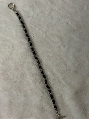 Source Unknown Black and Silver Beaded Bracelet